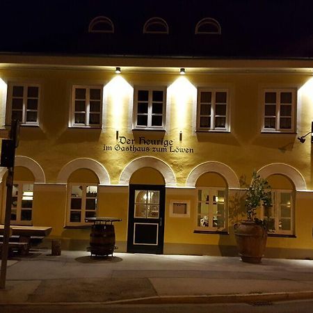 鲁汶小酒馆酒店 弗赖辛 外观 照片